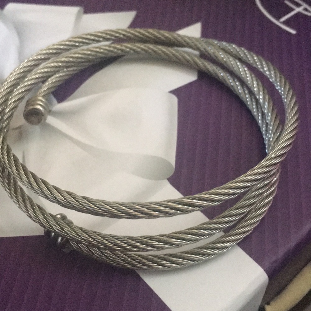 Cable type Charriol style